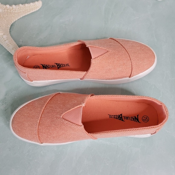 NEW Nature Breeze Blush Slip On Sneakers - Picture 4 of 5